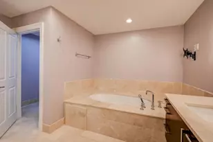 801 Key Hwy, Baltimore, MD 21230 - Photo 26