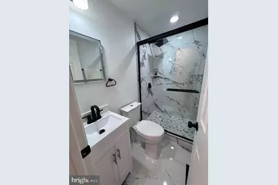 832 S Kenwood Avenue, Baltimore, MD 21224 - Photo 12