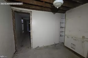 2027 Clifton Ave, Baltimore, MD 21217 - Photo 92