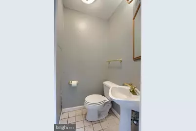 111 Barre Street W, Baltimore, MD 21201 - Photo 22
