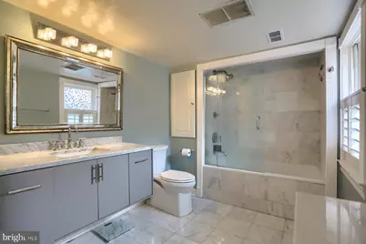 111 Barre Street W, Baltimore, MD 21201 - Photo 28