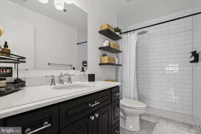 2702 Lighthouse Point E #522, Baltimore, MD 21224 - Photo 24