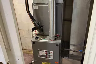 1215 N Augusta Ave, Baltimore, MD 21229 - Photo 10