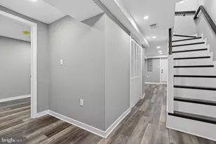 2927 Ellicott Dr, Baltimore, MD 21216 - Photo 28