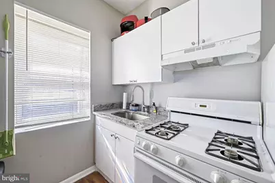 400 N Rose Street #2, Baltimore, MD 21224 - Photo 8