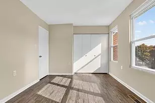 814 Showell Ct, Baltimore, MD 21202 - Photo 8