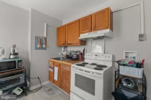 28 E 25th St, Baltimore, MD 21218 - Photo 12