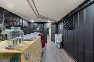 28 E 25th St, Baltimore, MD 21218 - Photo 32