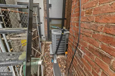 28 E 25th Street, Baltimore, MD 21218 - Photo 38