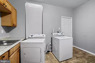 1917 Clifton Ave, Baltimore, MD 21217 - Photo 8