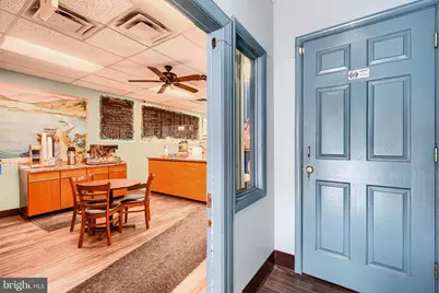 410 W Redwood Street, Baltimore, MD 21201 - Photo 4