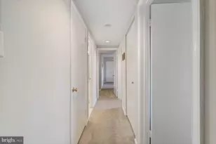 1040 Deer Ridge Dr, Baltimore, MD 21210 - Photo 18