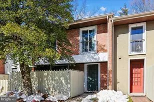 28 Bouton Green Ct, Baltimore, MD 21210 - Photo 1