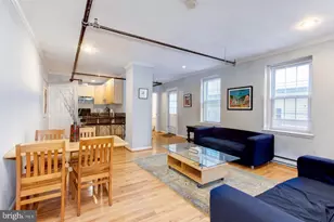 811 S Broadway, Baltimore, MD 21231 - Photo 2