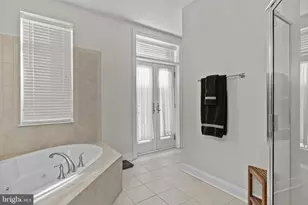 628 Ponte Villas S, Baltimore, MD 21230 - Photo 30