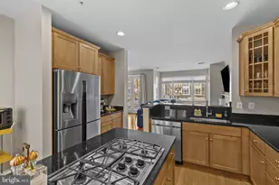 628 Ponte Villas S, Baltimore, MD 21230 - Photo 20