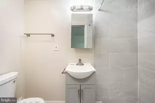 5409 Park Heights Ave, Baltimore, MD 21215 - Photo 12