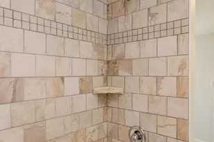 413 McAllister St, Baltimore, MD 21202 - Photo 8