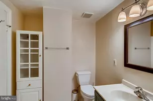 1435 Bolton St, Baltimore, MD 21217 - Photo 32