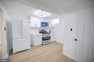 3015 Gibbons Ave, Baltimore, MD 21214 - Photo 8