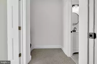 738 E 37th St, Baltimore, MD 21218 - Photo 16