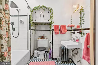 211 E 33rd Street, Baltimore, MD 21218 - Photo 22