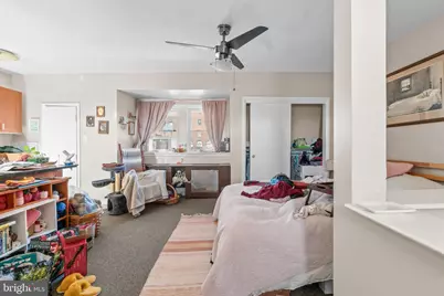 211 E 33rd Street, Baltimore, MD 21218 - Photo 26