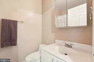 915 Dartmouth Glen Way, Baltimore, MD 21212 - Photo 14