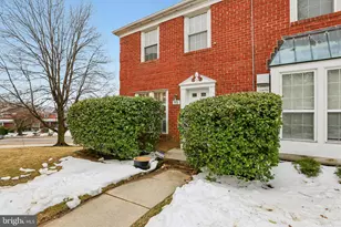 915 Dartmouth Glen Way, Baltimore, MD 21212 - Photo 2
