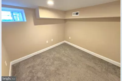 2307 N Rosedale Street, Baltimore, MD 21216 - Photo 38