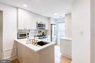 1928 Aliceanna St, Baltimore, MD 21231 - Photo 10