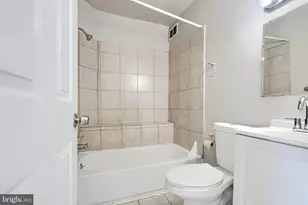 3218 Lyndale Ave, Baltimore, MD 21213 - Photo 30