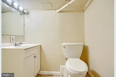 3218 Lyndale Avenue, Baltimore, MD 21213 - Photo 38
