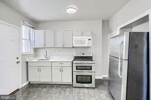 3218 Lyndale Ave, Baltimore, MD 21213 - Photo 16