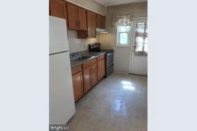 428 S Chapel Gate Lane, Baltimore, MD 21229 - Photo 4