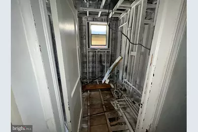 916 Calwell Road, Baltimore, MD 21229 - Photo 14