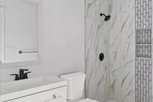 2308 Druid Park Dr, Baltimore, MD 21215 - Photo 16