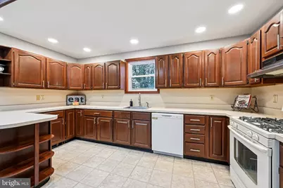 4211 Parkmont Avenue, Baltimore, MD 21206 - Photo 24