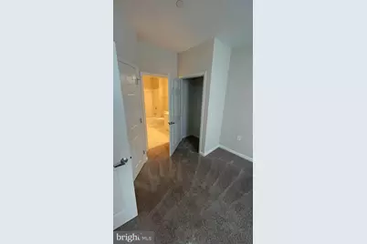 23 Pierside Drive #202, Baltimore, MD 21230 - Photo 2