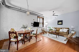 104 W Madison St, Baltimore, MD 21201 - Photo 10