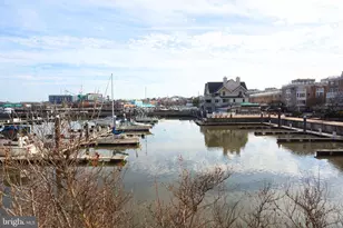 100 Harborview Dr, Baltimore, MD 21230 - Photo 26