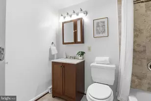 2736 Fox St, Baltimore, MD 21211 - Photo 24