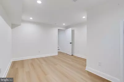 711 N Patterson Park Avenue, Baltimore, MD 21205 - Photo 32