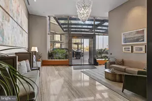 300 International Drive, Baltimore, MD 21202 - Photo 2