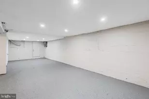 1724 E 25th St, Baltimore, MD 21213 - Photo 24