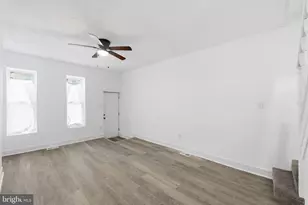 2007 E Hoffman St, Baltimore, MD 21213 - Photo 8