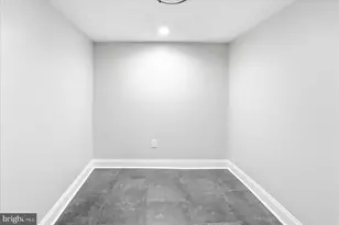 3022 E Federal St, Baltimore, MD 21213 - Photo 20