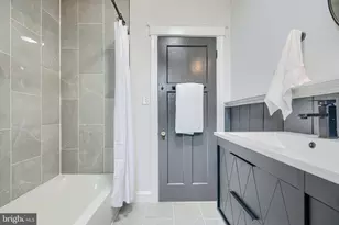 4312 Parkside Dr, Baltimore, MD 21206 - Photo 28