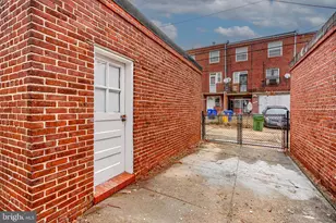 4312 Parkside Dr, Baltimore, MD 21206 - Photo 40