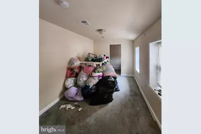 1127 W Lombard Street W, Baltimore, MD 21223 - Photo 10